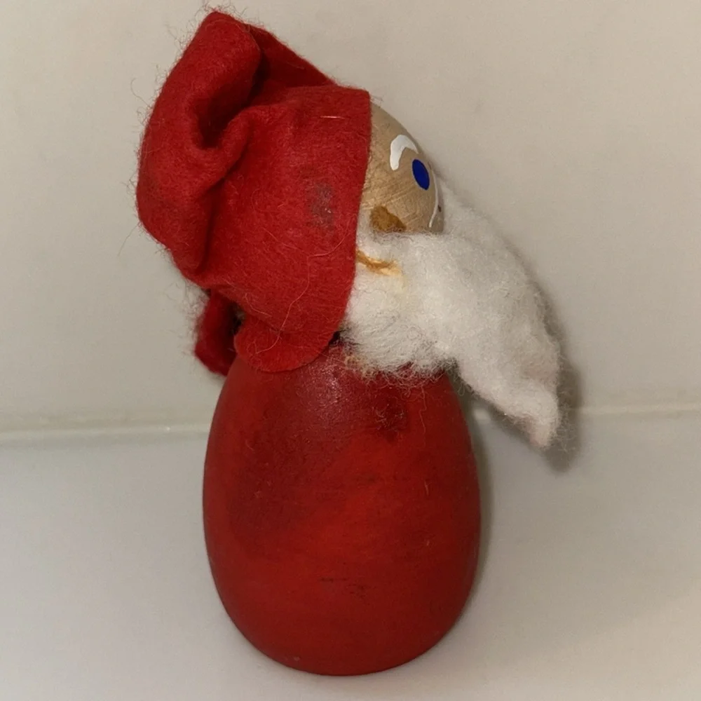 Vintage HOLBOLL Santa Claus Nisse Handmade/Hand Painted Wood with Felt & Burlap